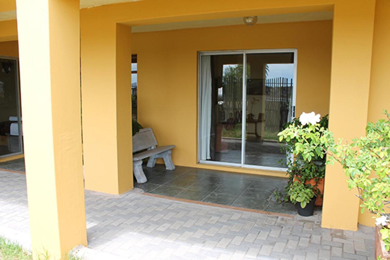 Goblin'S Inn Stompneusbaai Екстер'єр фото